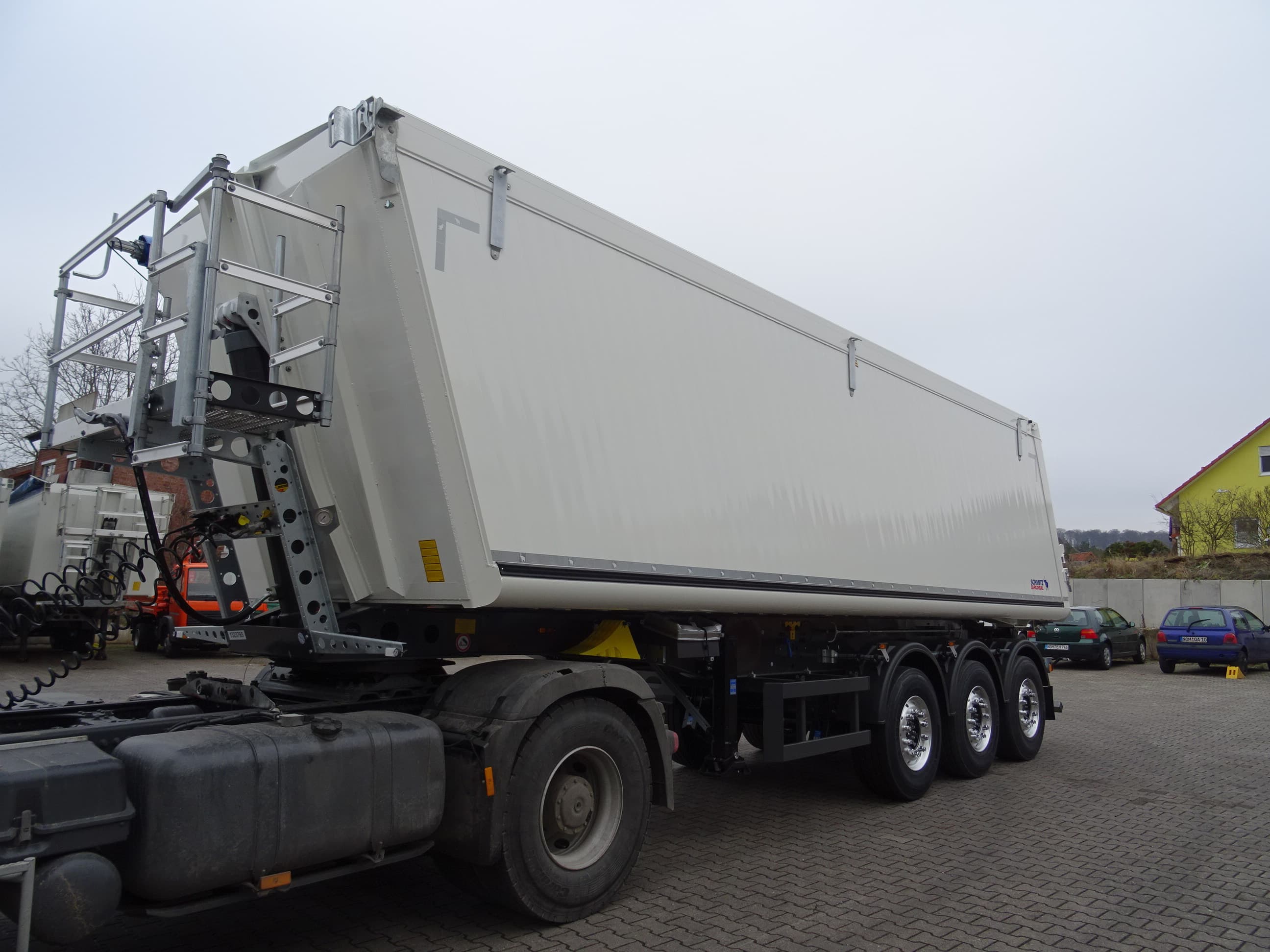 Schmitz Cargobull SKI 44 m³/Vermietung! 5