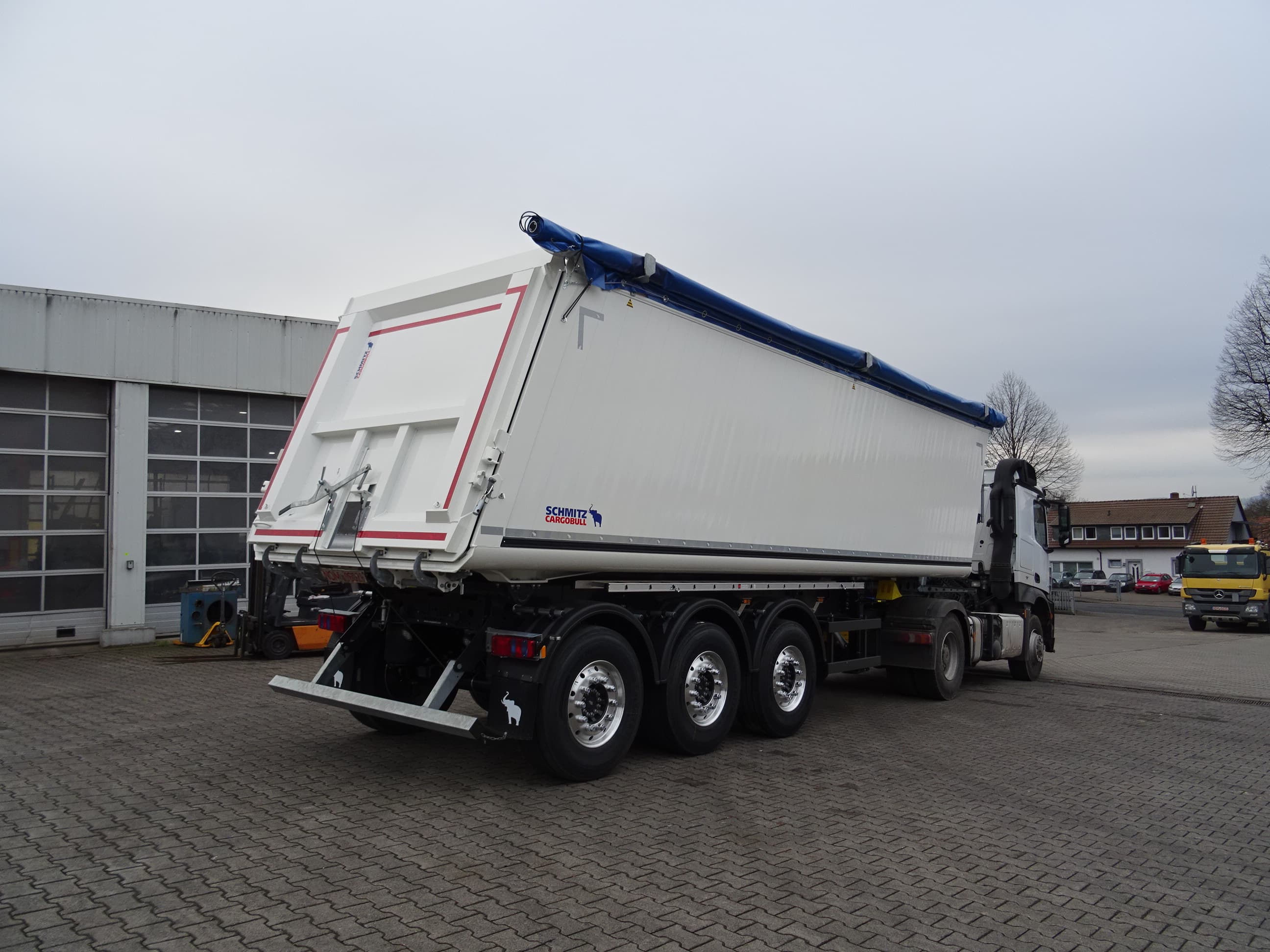 Schmitz Cargobull SKI 44 m³/Vermietung! 14