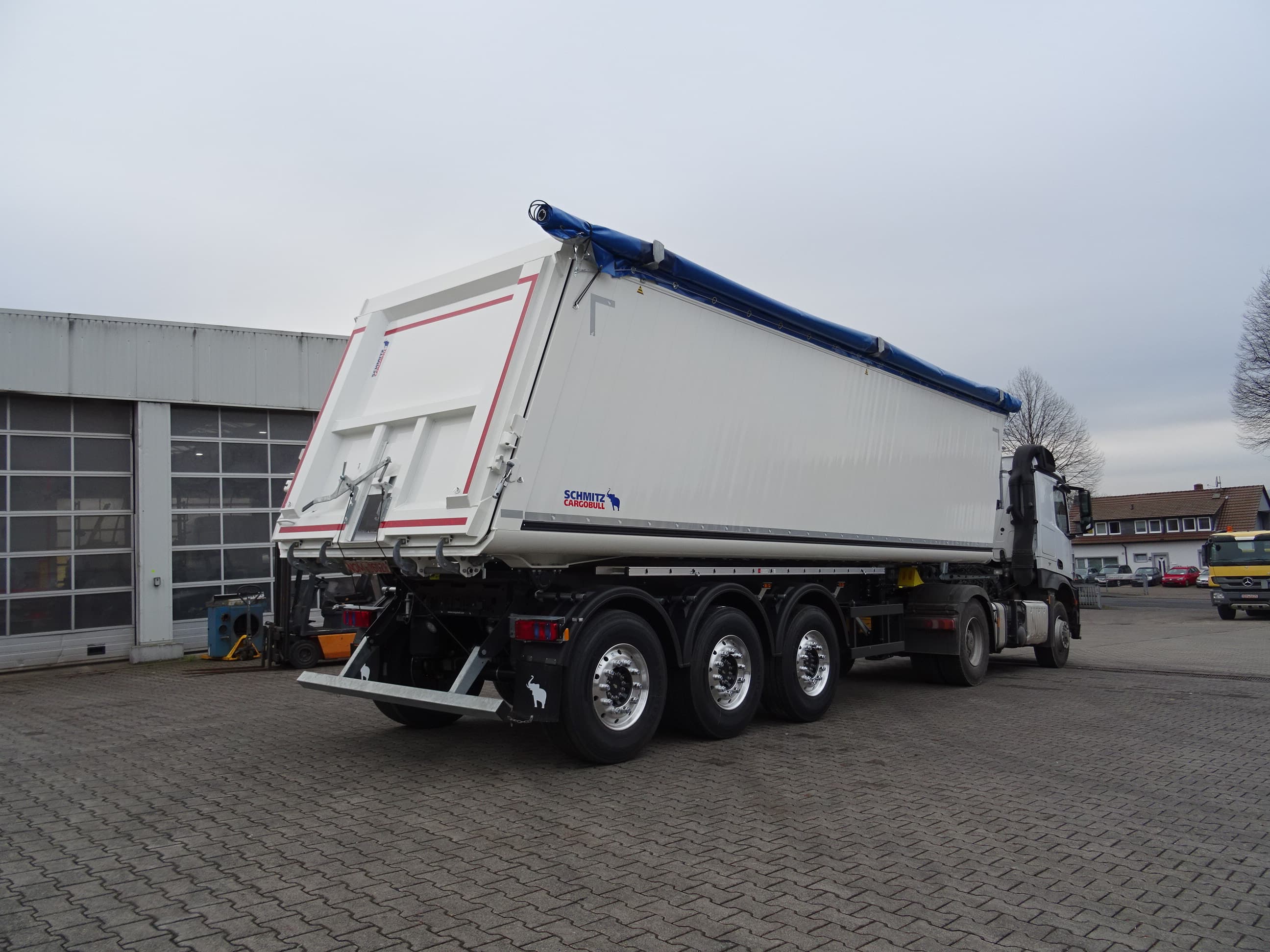 Schmitz Cargobull SKI 44 m³/Vermietung! 15