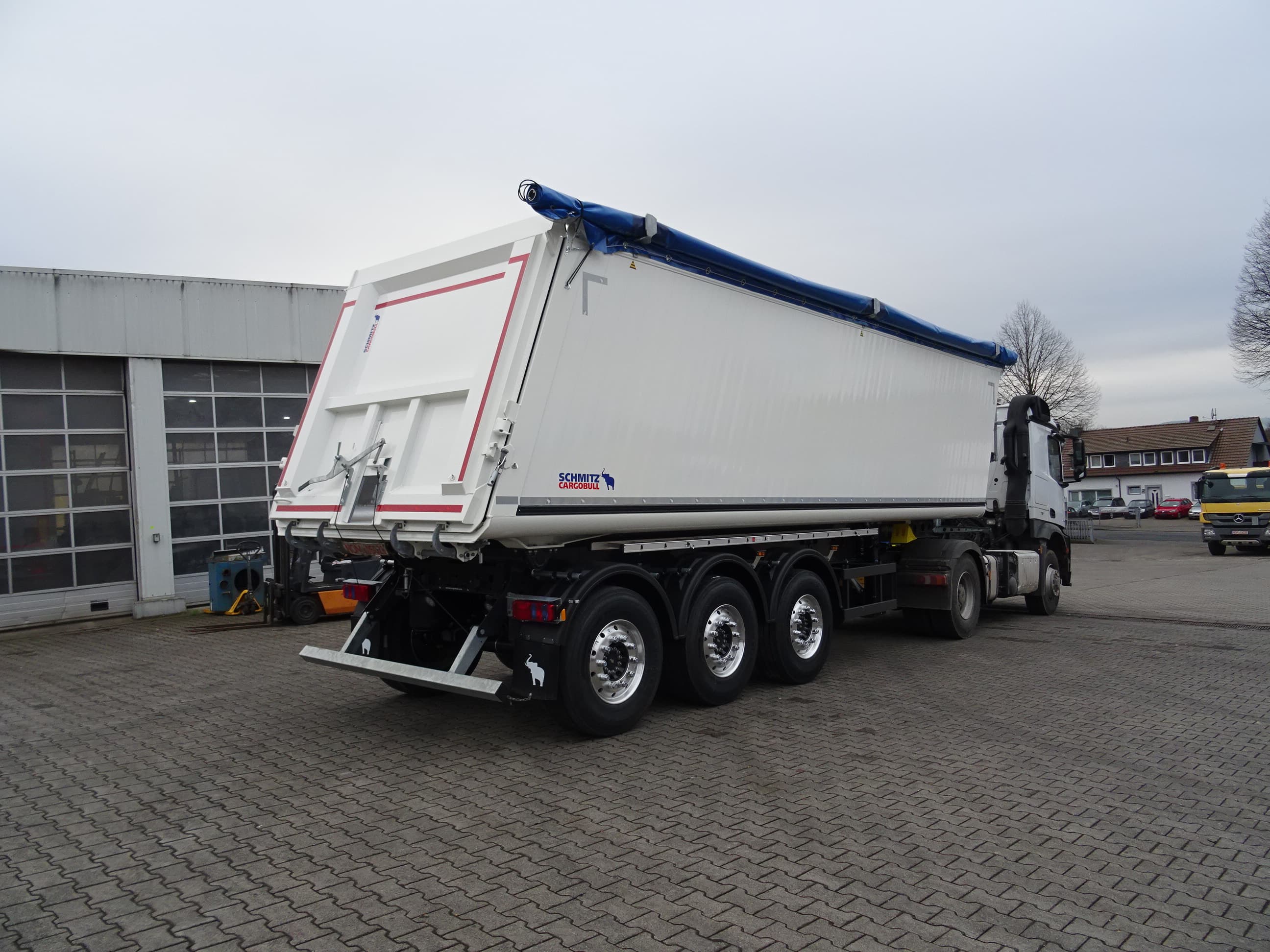 Schmitz Cargobull SKI 44 m³/Vermietung! 16