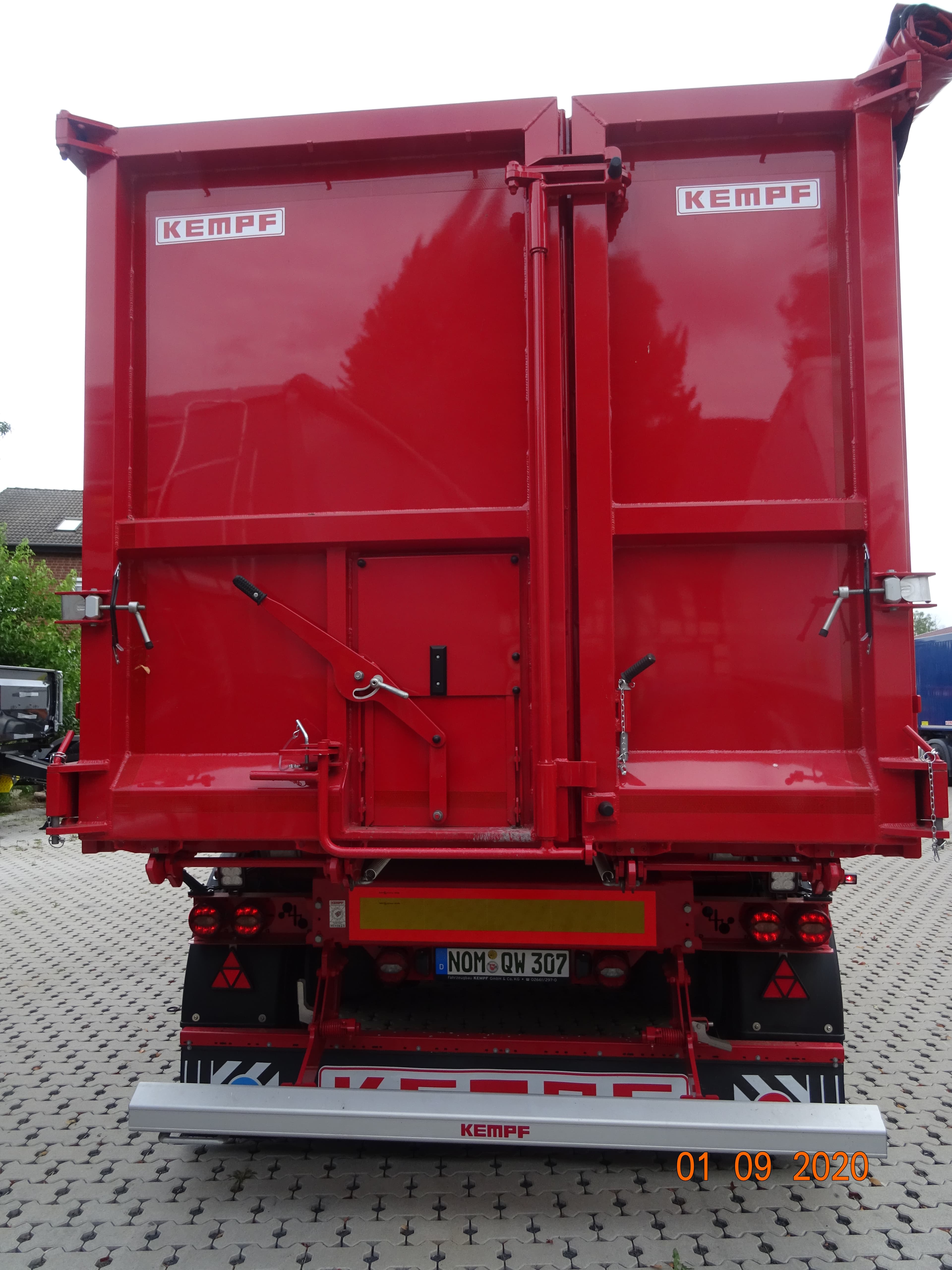 E43033 2