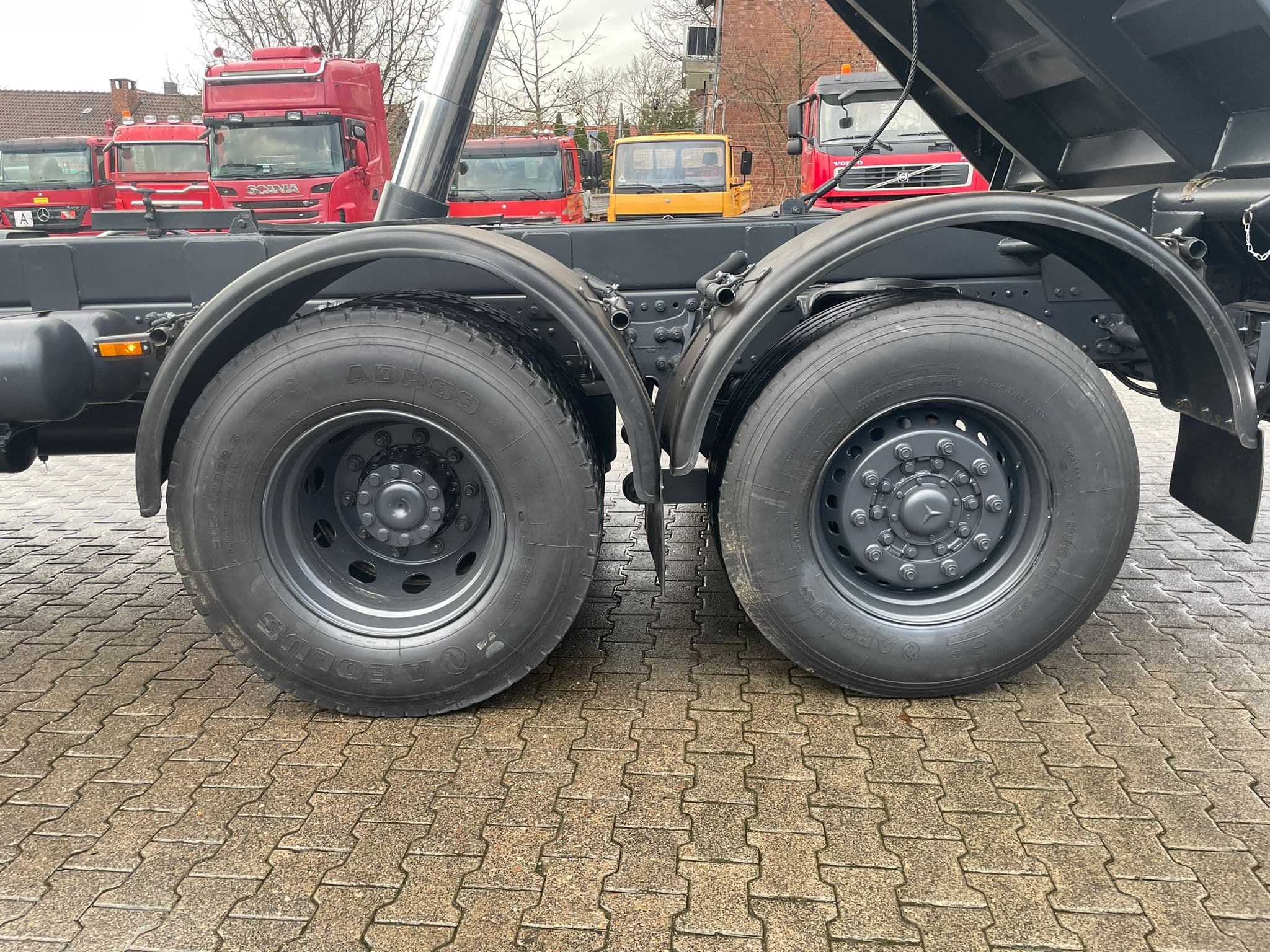 E46025 19